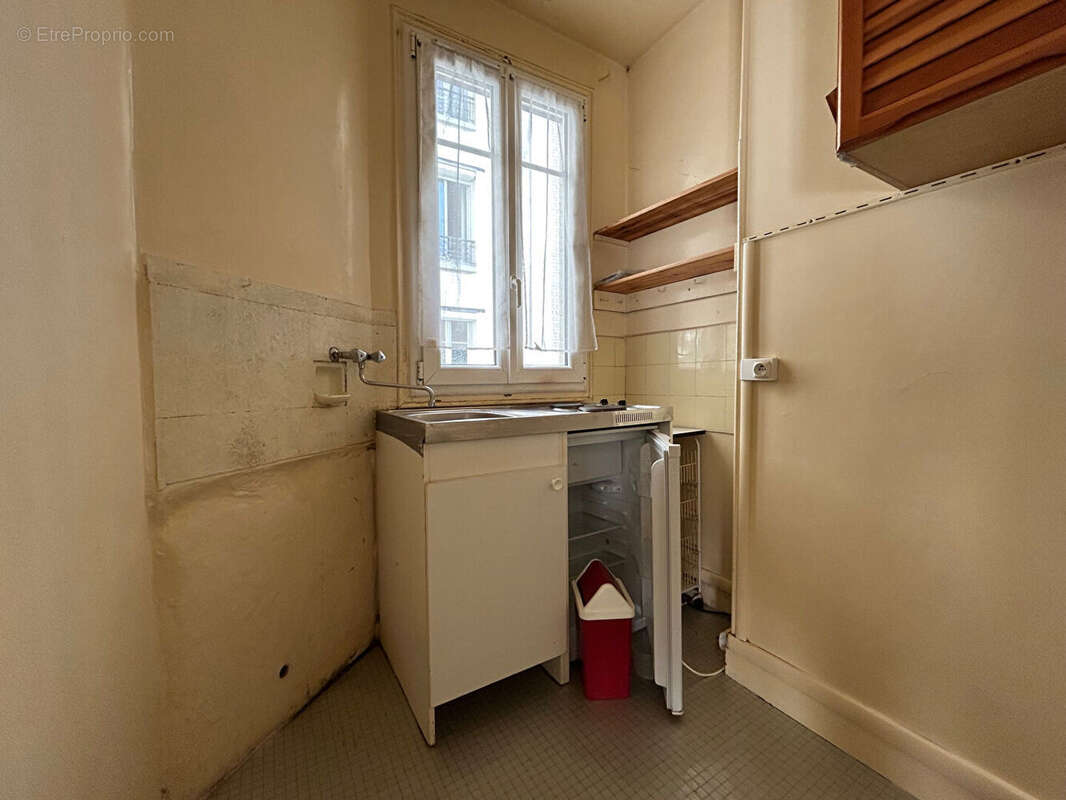 Appartement à PARIS-14E