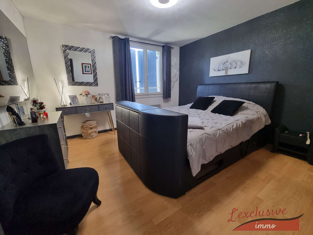 Maison à SAINT-JULIEN