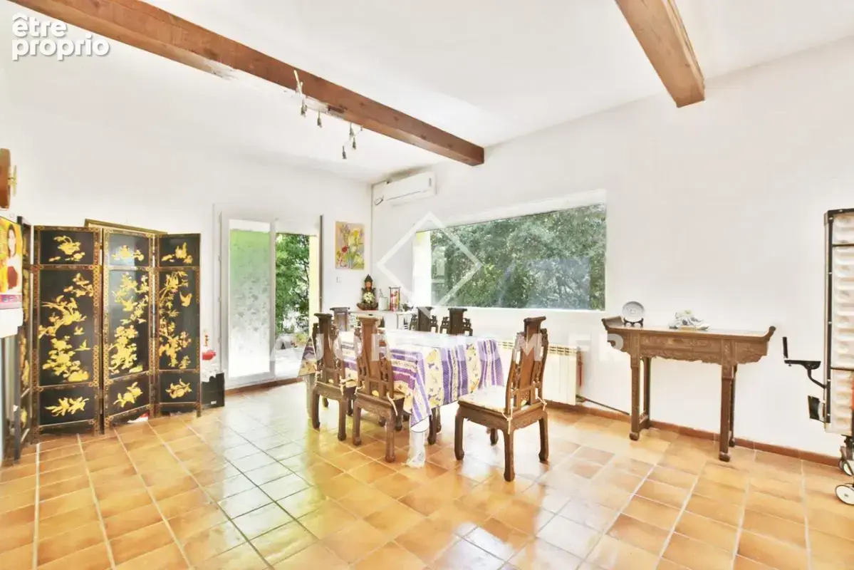Vend Maison 157m2 terrain de 2193 m2 sans vis à vis  13015 - photo 6