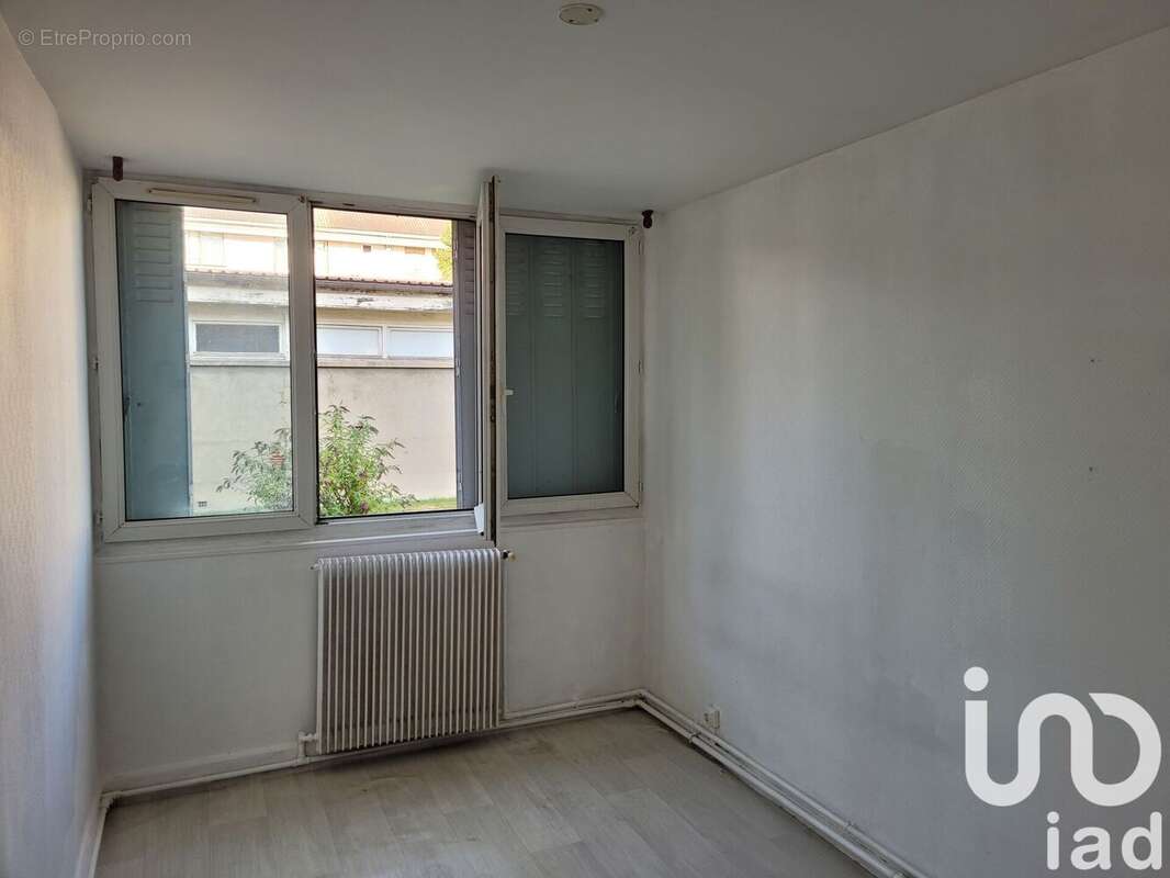 Photo 2 - Appartement à ARGENTEUIL