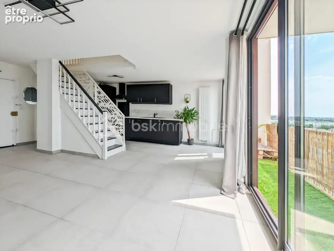 Appartement à CHAMPIGNY-SUR-MARNE