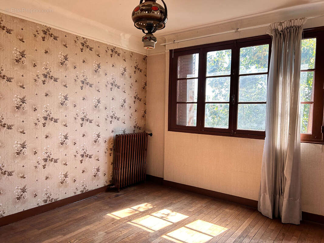 Maison Aulnay Sous Bois 3 pièce(s) 66.52 m2 - photo 5