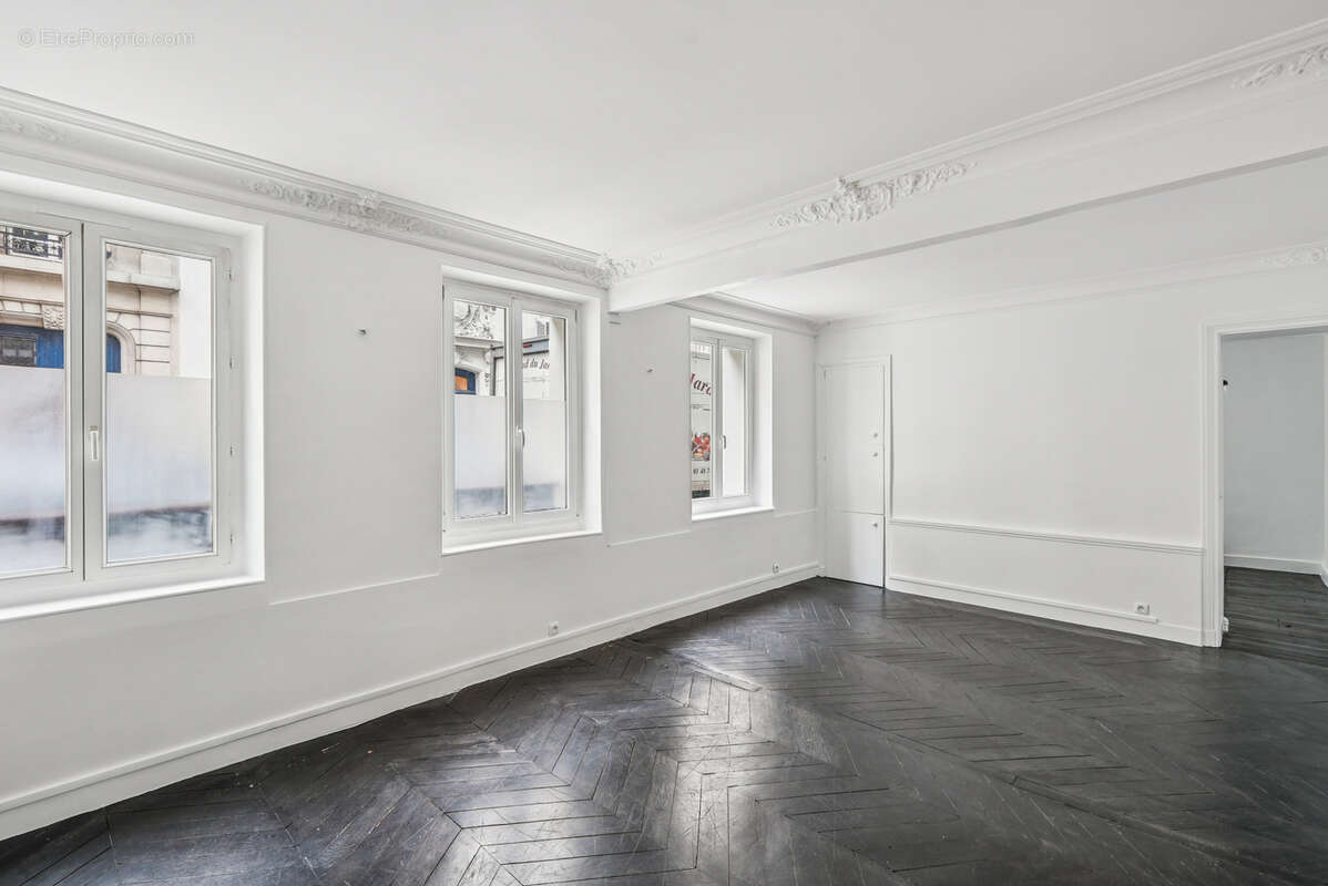 Appartement à PARIS-9E
