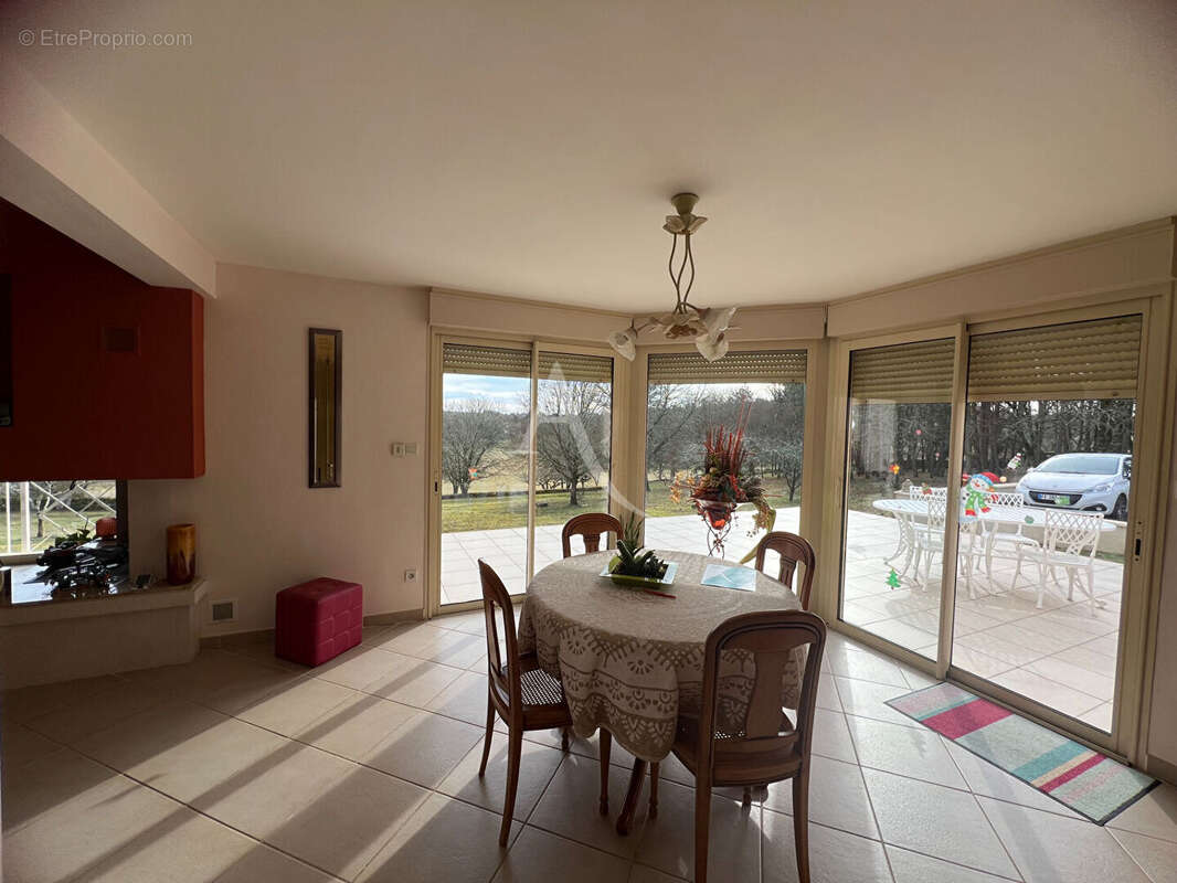 Maison à SAINT-VINCENT-RIVE-D&#039;OLT