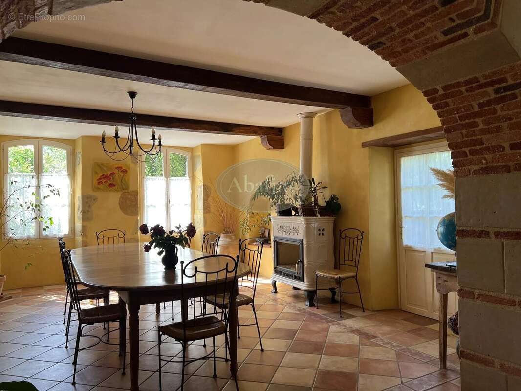 Maison à AIRE-SUR-L'ADOUR