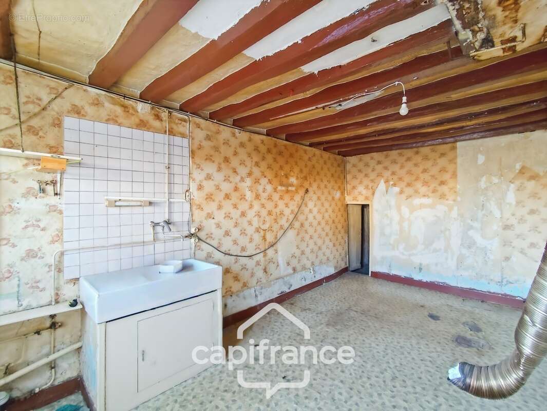 Maison à vendre 3 pièces EPUISAY (41)  -  terrain 330 m²  - - photo 12