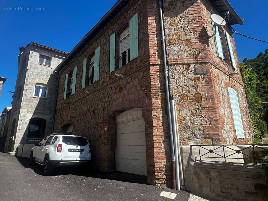 Maison à SAINT-JEAN-DE-VALERISCLE