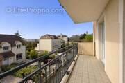Appartement à CHENNEVIERES-SUR-MARNE