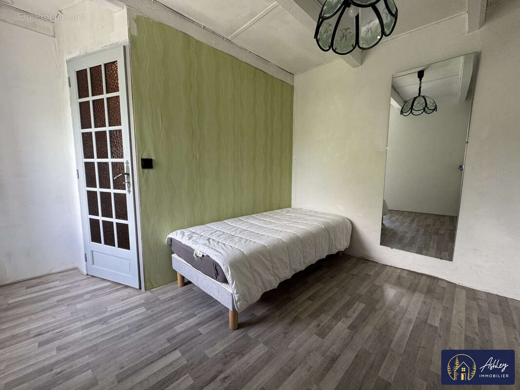Maison à vendre 3 pièces YDES - Maison à YDES