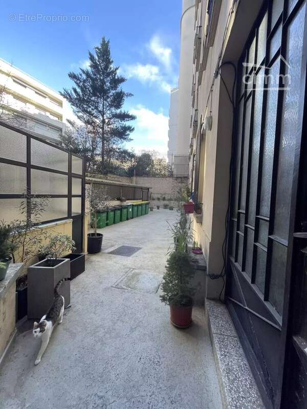 Appartement à PARIS-19E