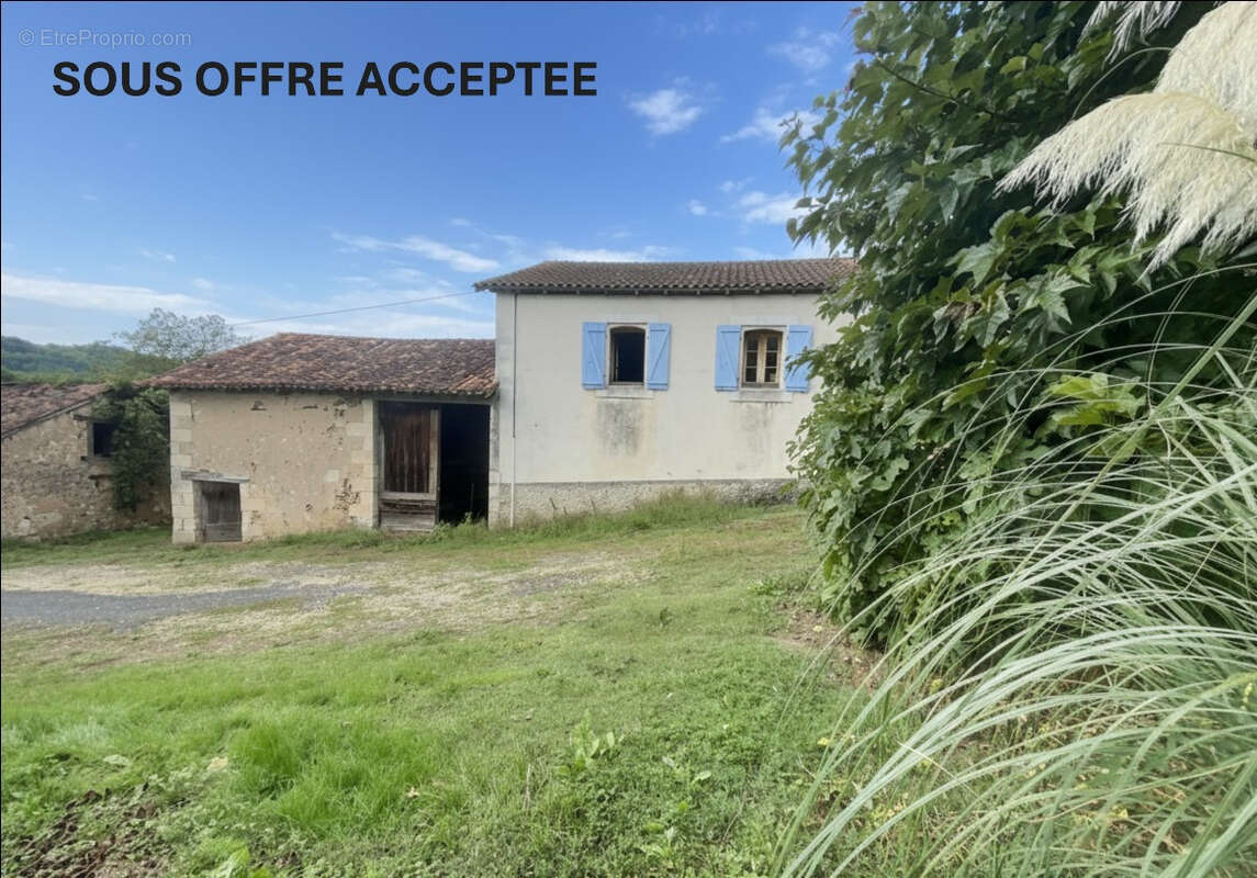 Maison à SAINT-PAUL-DE-SERRE
