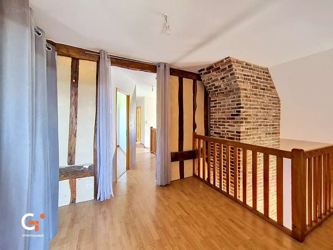 Maison à CAUMONT