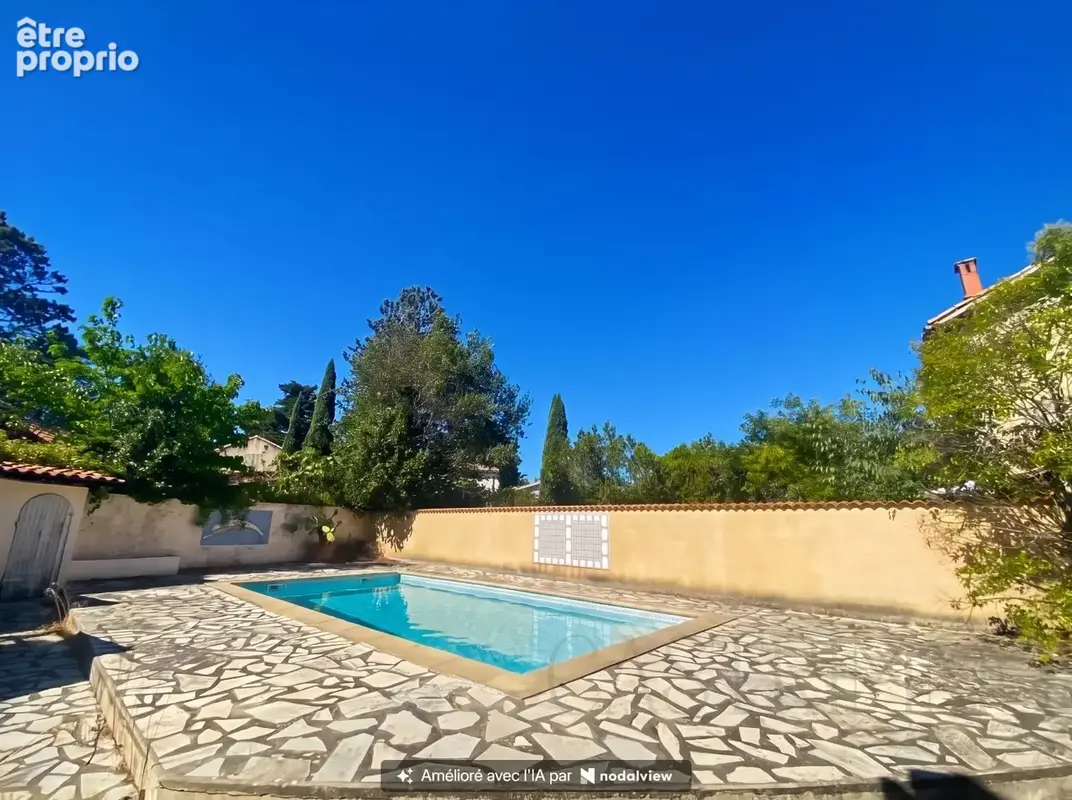 Vendargues centre  143 m², piscine et 637 m² de terrain - photo 3