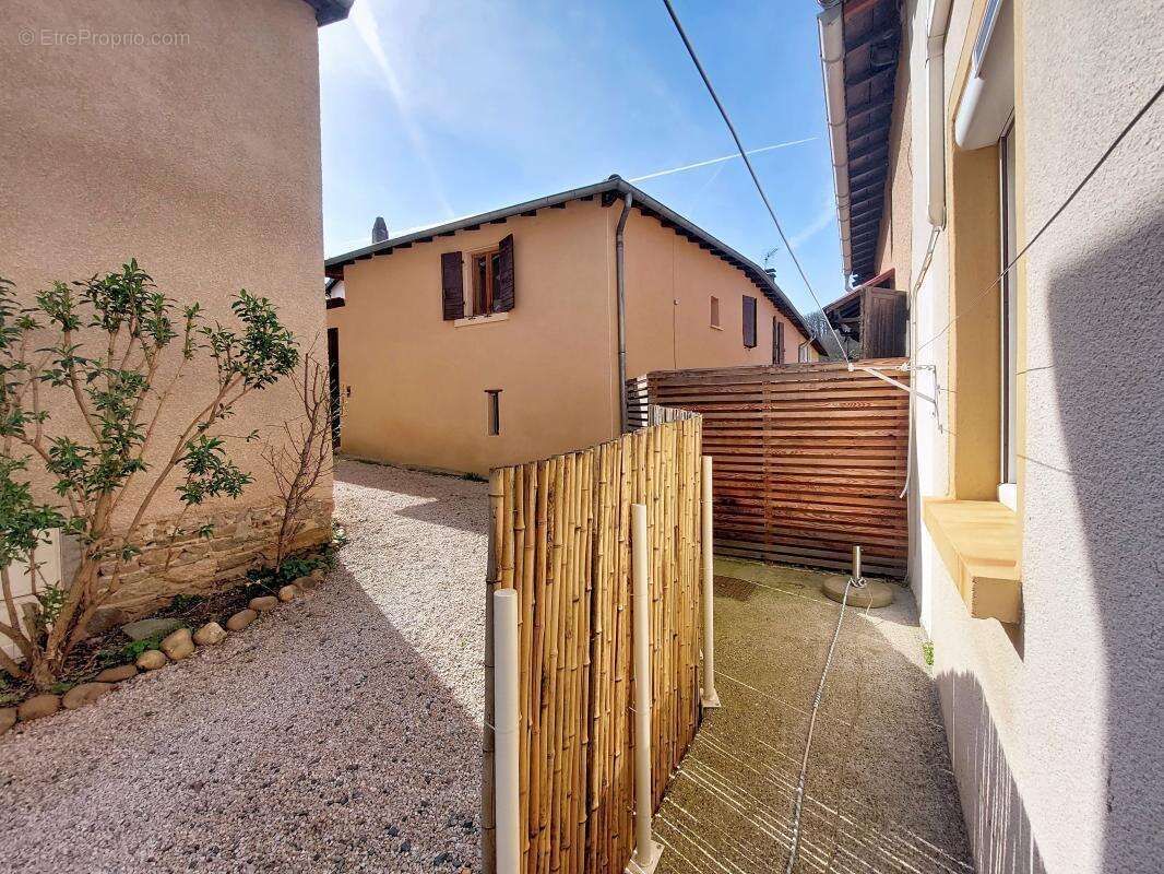 Maison à FRANCHEVILLE