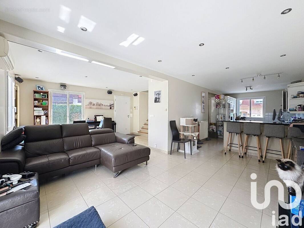 Photo 1 - Maison à NOISEAU