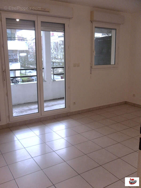 Appartement à LOGNES
