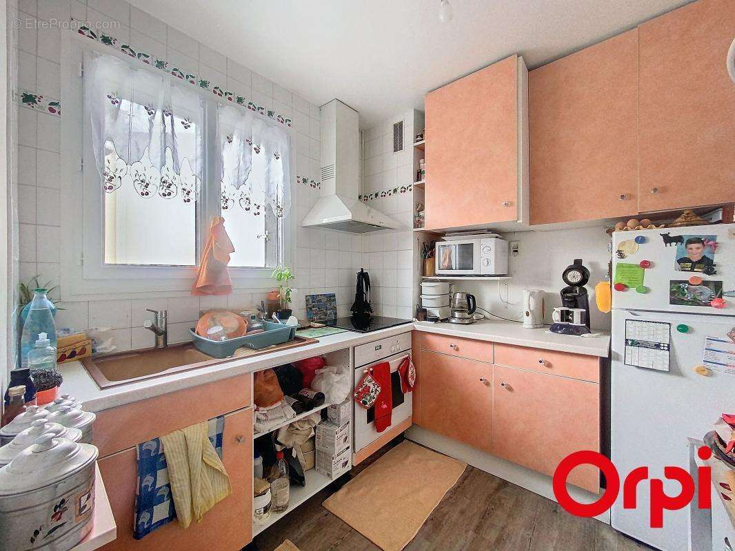 Appartement à SIX-FOURS-LES-PLAGES