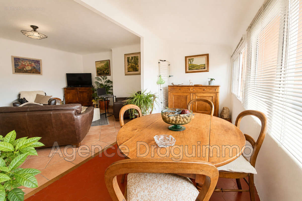 Appartement à DRAGUIGNAN