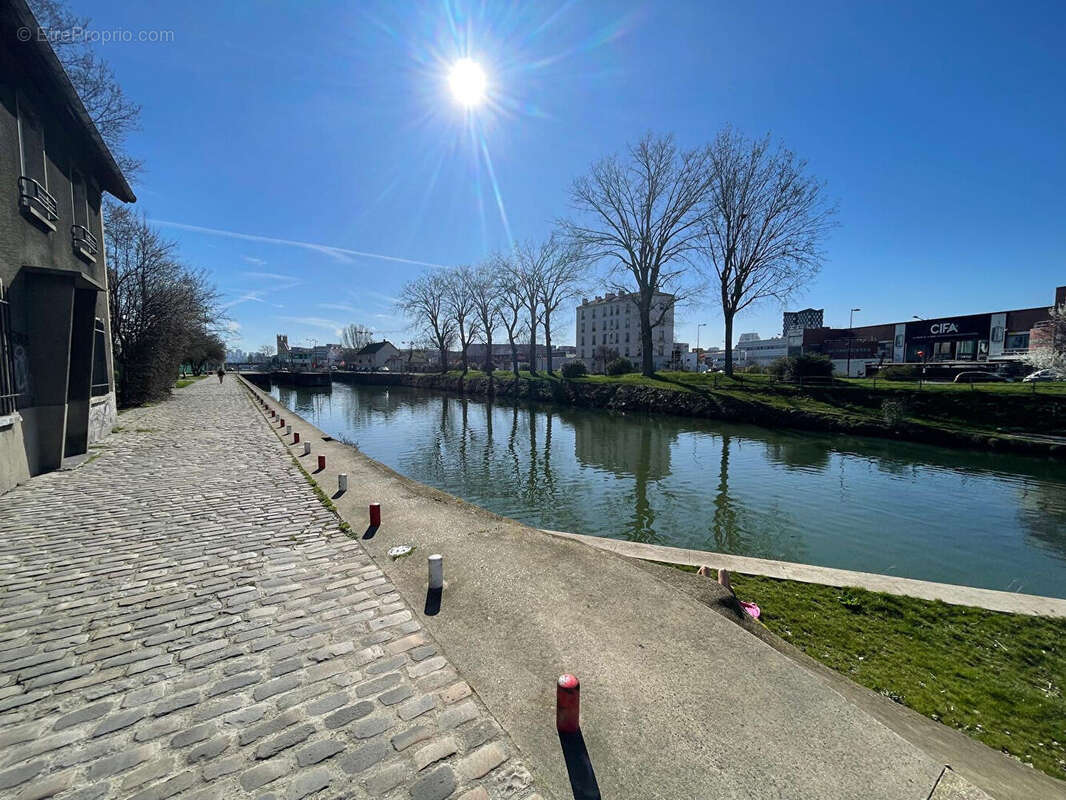 Appartement à AUBERVILLIERS