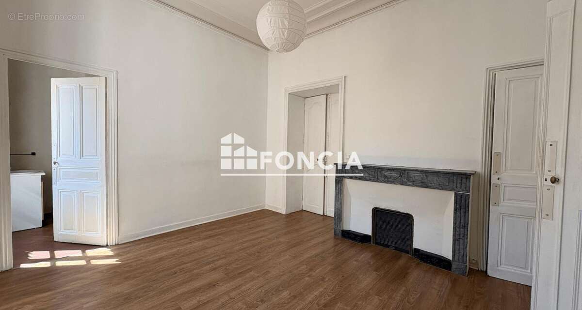 Appartement à NIMES