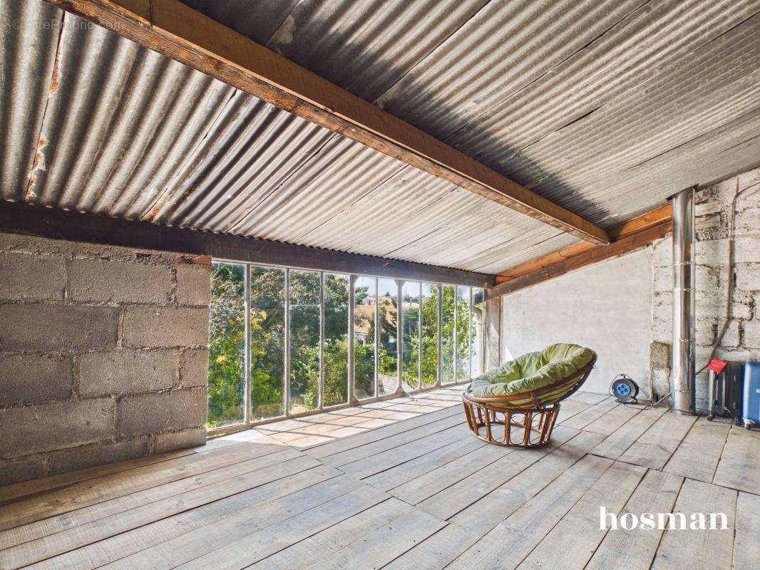 Ravissante maison traversante et lumineuse de 110 m2 habitables (116 m2 au sol) au calme en second rideau avec jardin et 2 dépen - photo 18