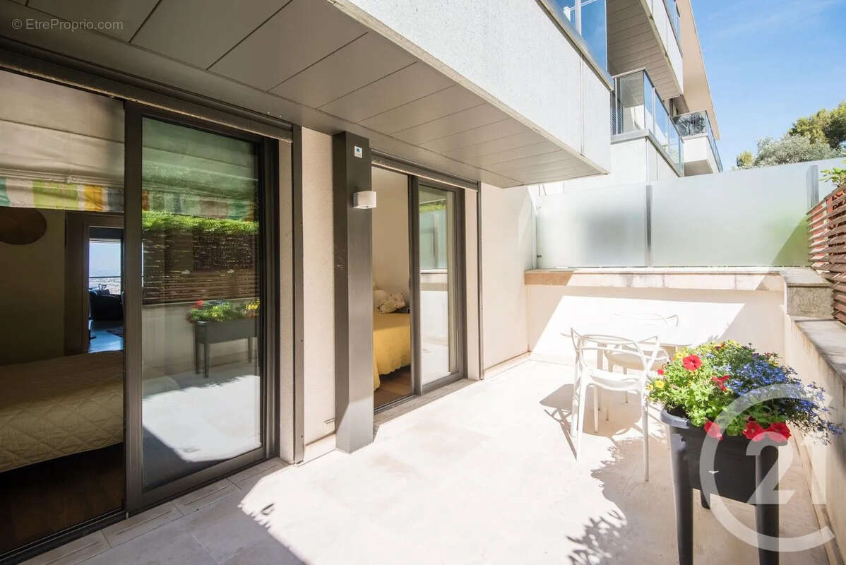 Appartement à VILLEFRANCHE-SUR-MER