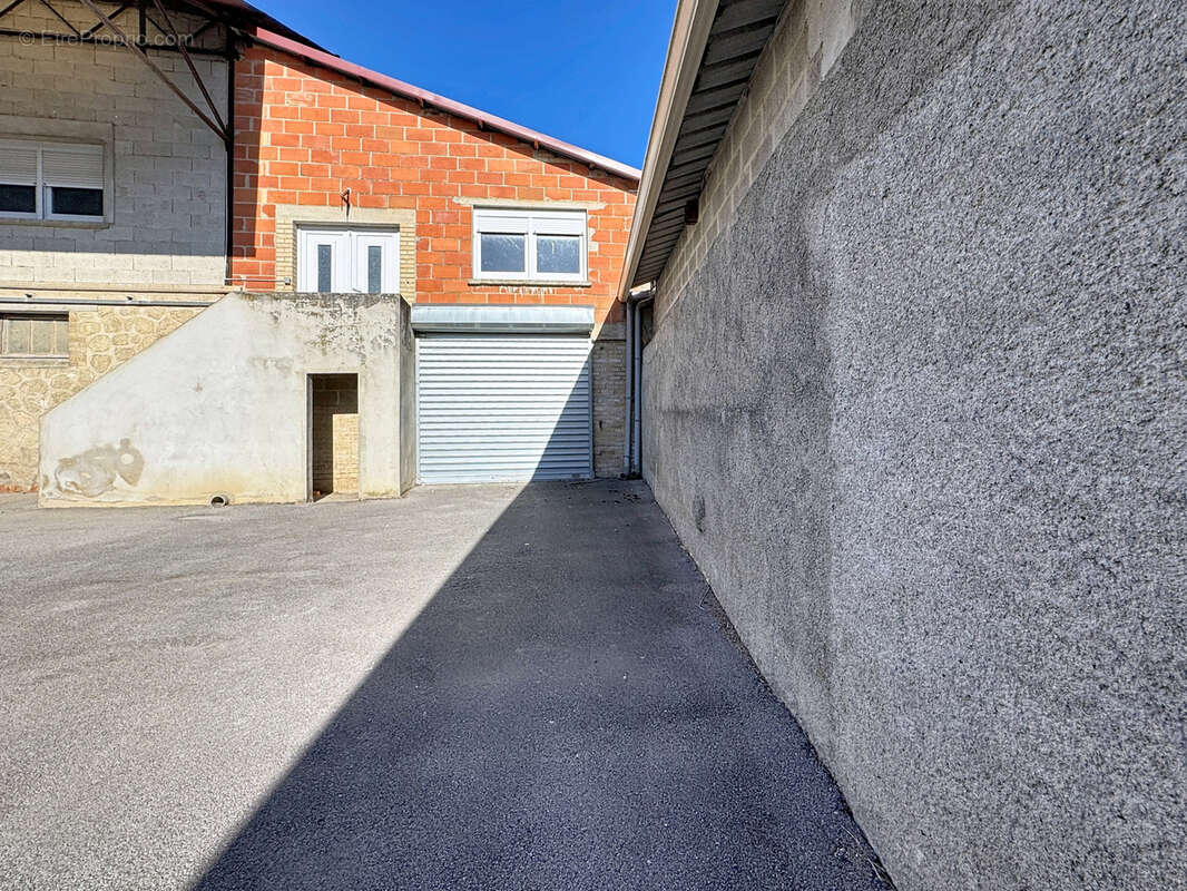 Maison à HERMONVILLE