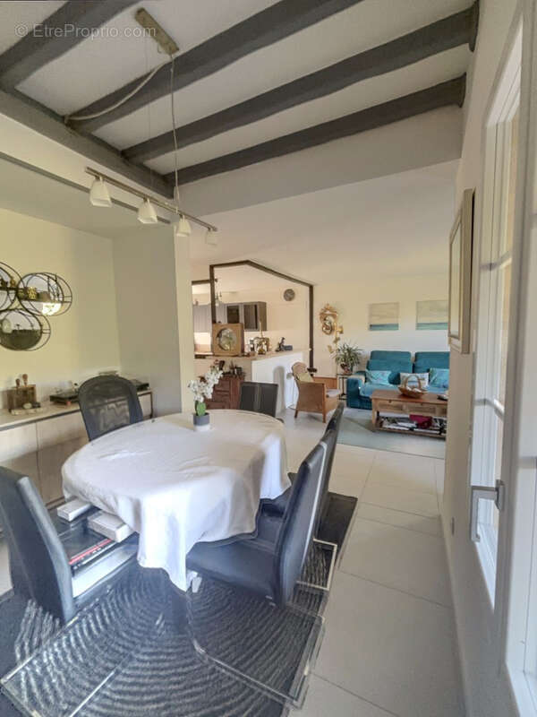 LABARTHE SUR LEZE   Agréable villa T5/6 avec jardin et piscine. - photo 16