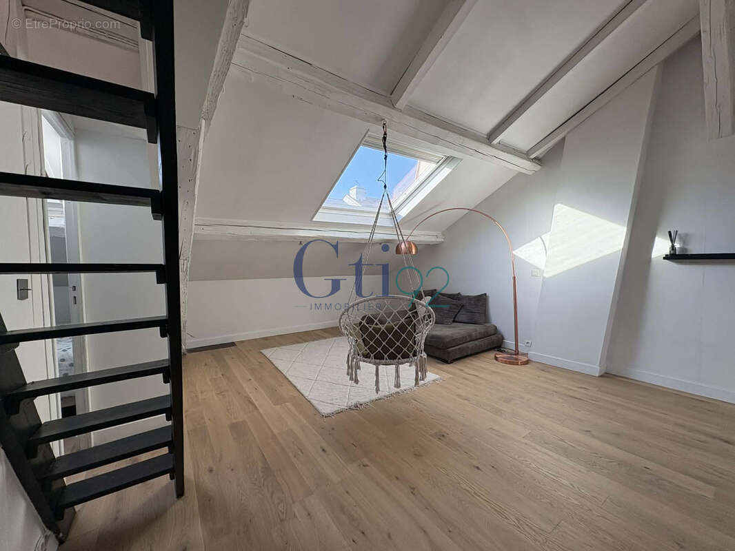 Coup de coeur - appartement atypique et optimise - photo 5