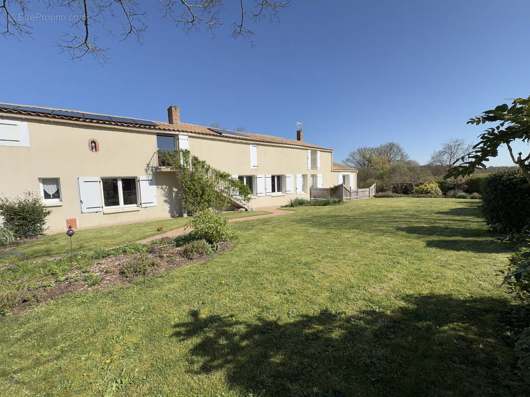 Appartement à AIZENAY