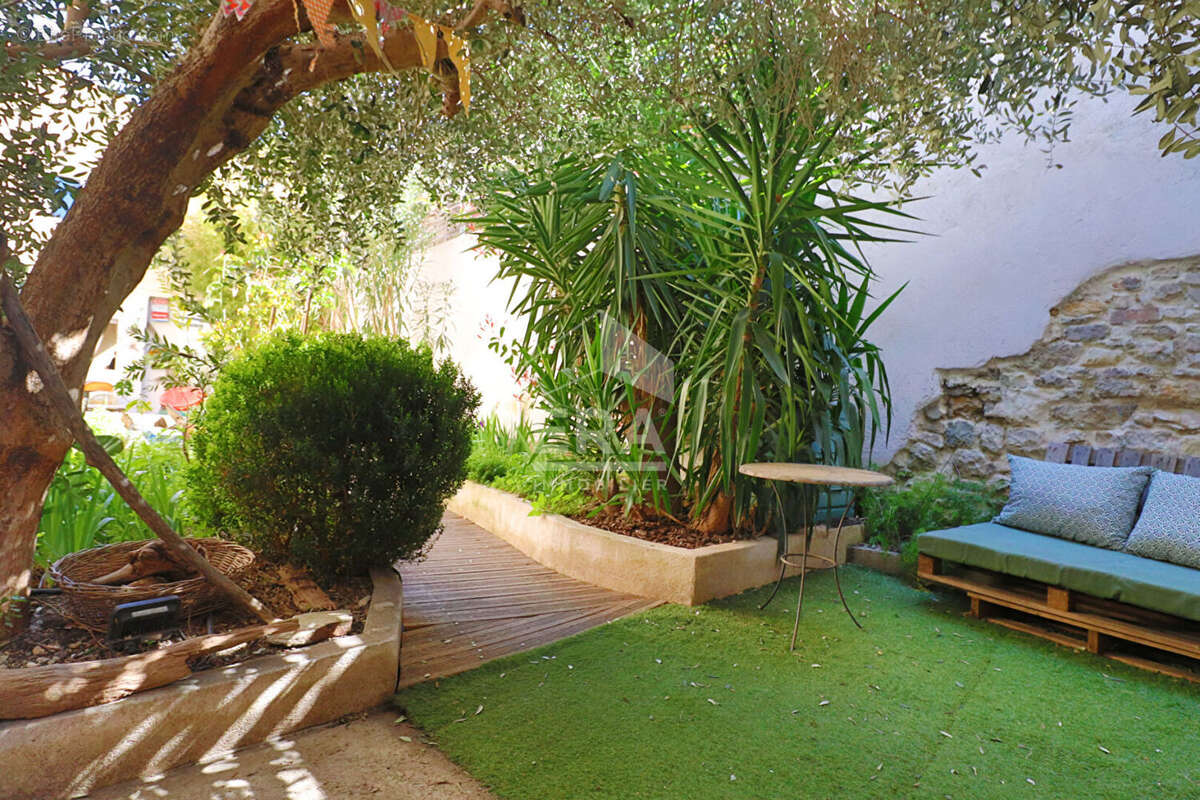 Maison à MARSEILLE-10E