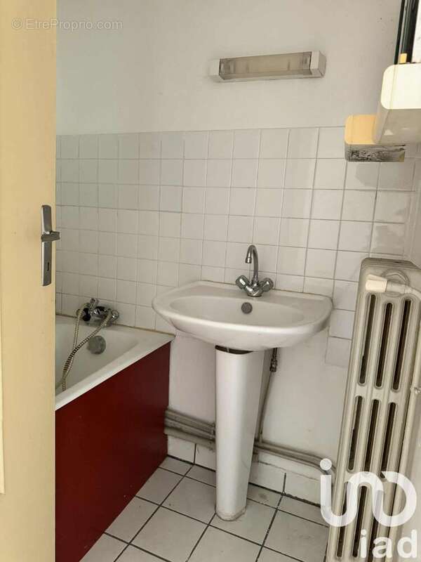 Photo 9 - Appartement à AURILLAC