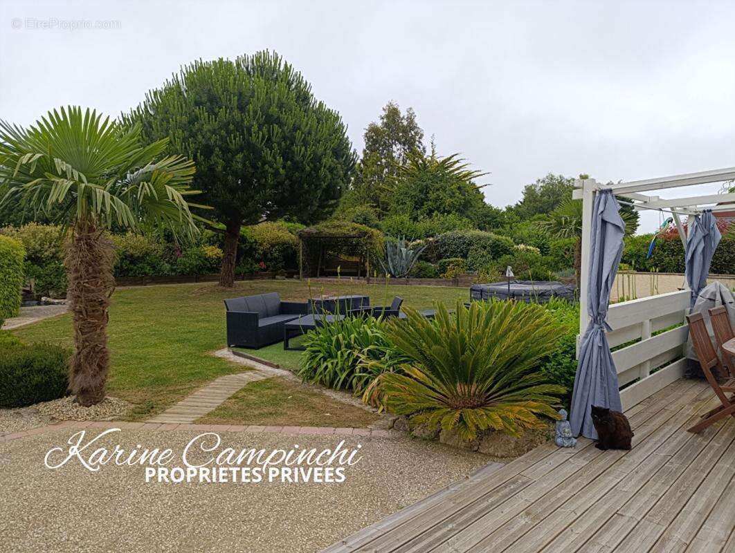 Maison familiale récente avec jardin clos, garage et plage à 10 minutes à pied - photo 5