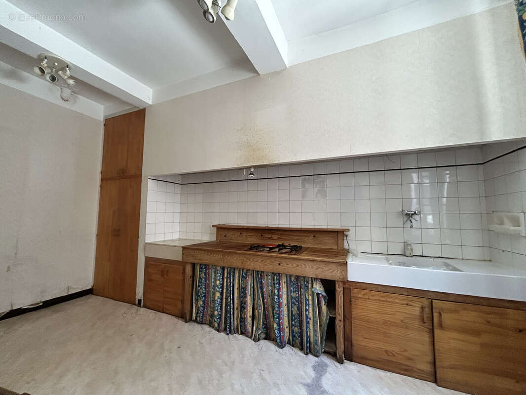 Maison à LEZIGNAN-CORBIERES