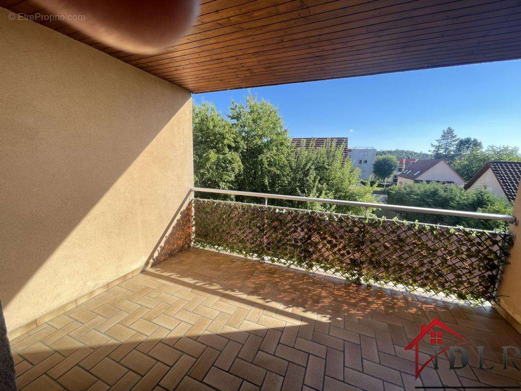 Appartement T4 avec terrasse couverte - photo 9