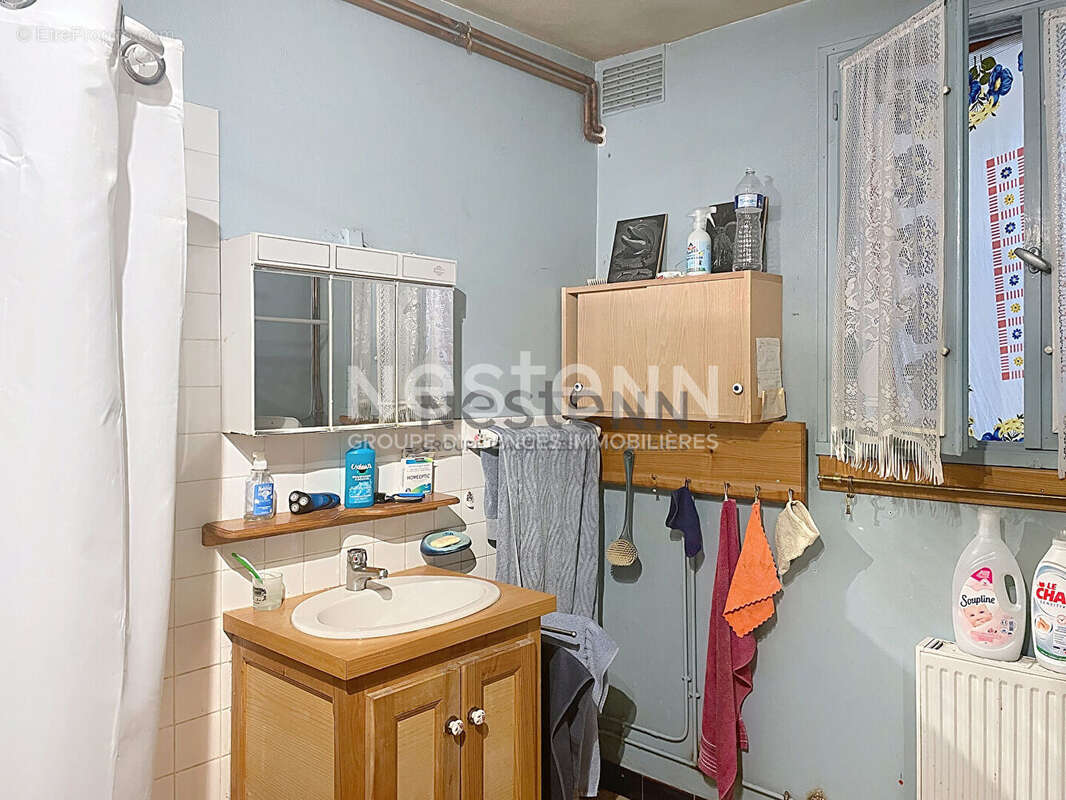 Maison à LA CHAUSSEE-SAINT-VICTOR