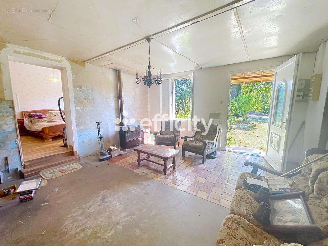 Maison 98 m² à Le Fieu  - photo 6