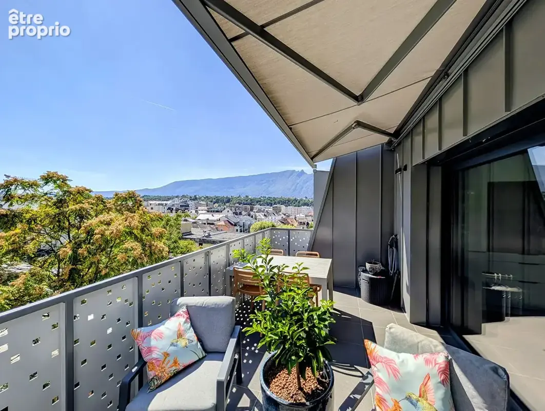 Appartement à AIX-LES-BAINS
