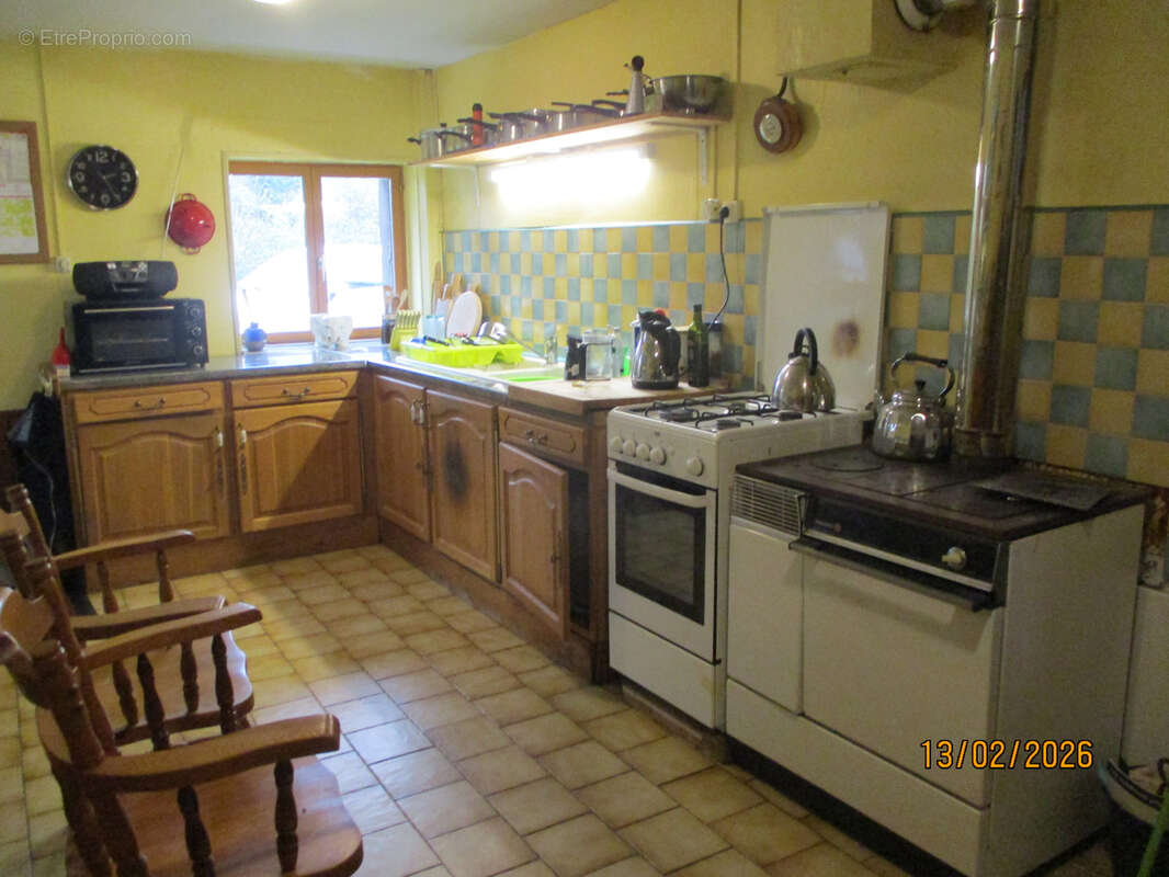 Ensemble immobilier de deux maisons. - photo 12