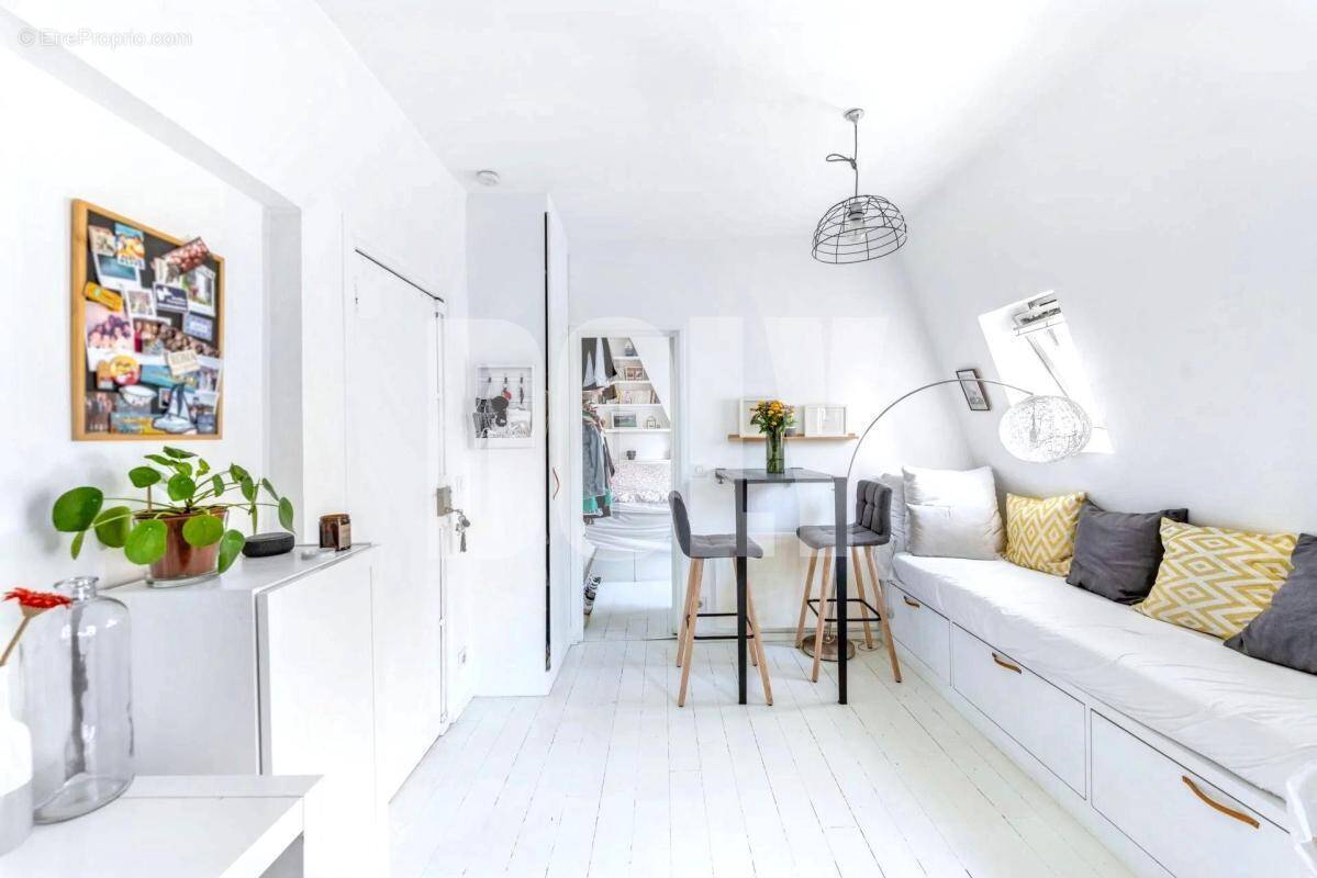Appartement à PARIS-20E