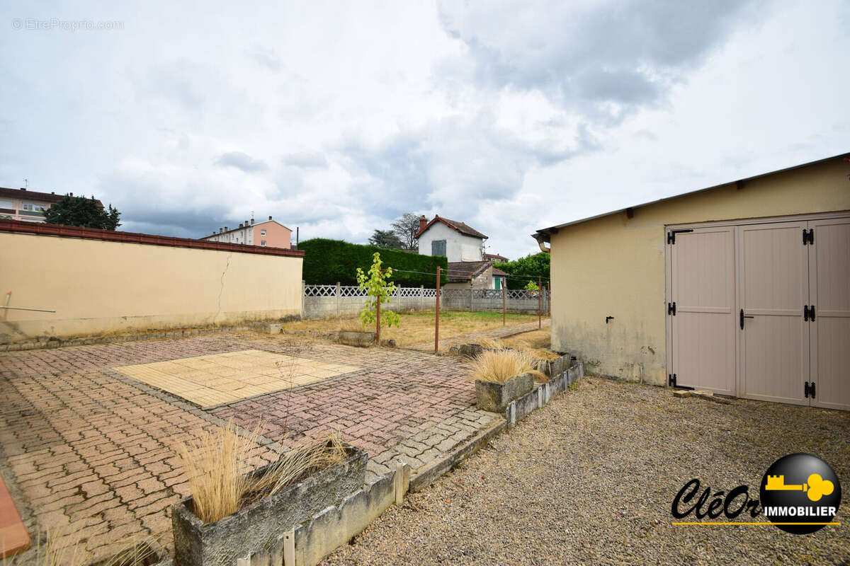 Maison à CHATENOY-LE-ROYAL