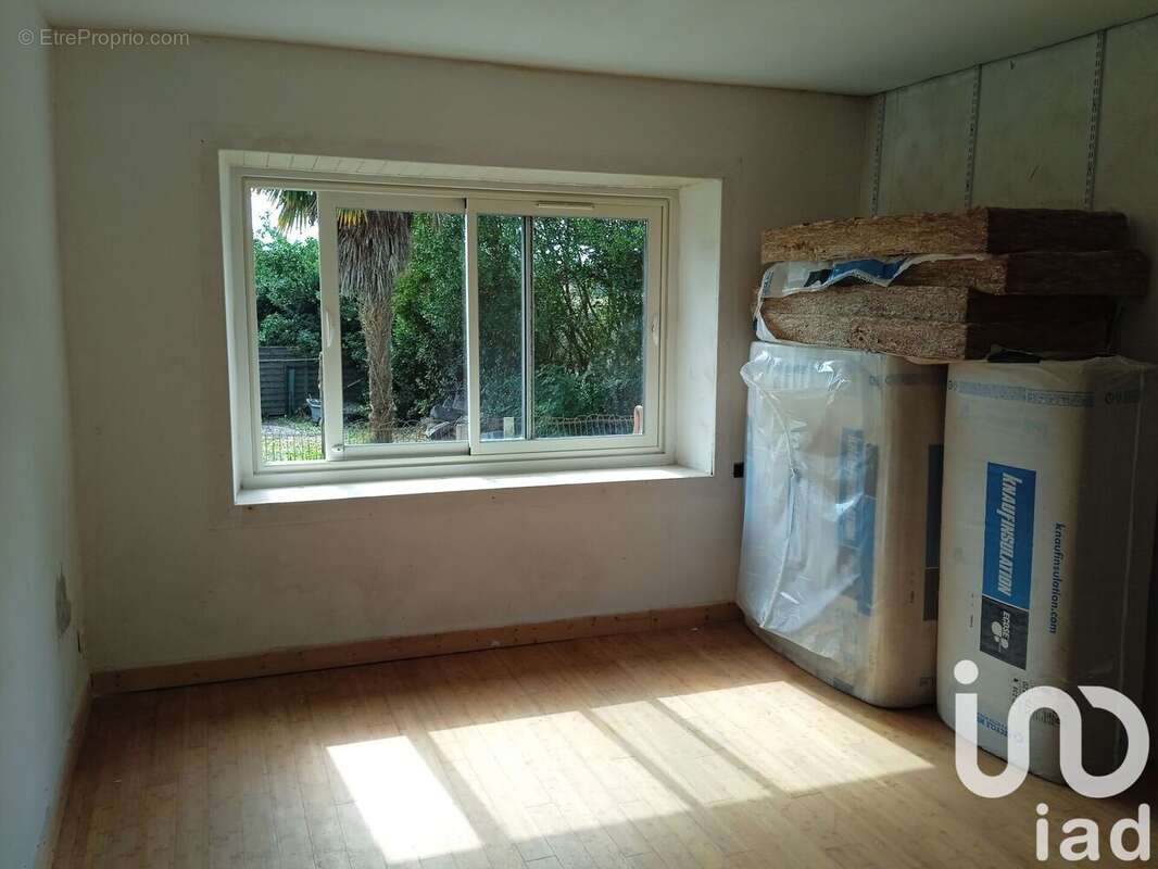 Photo 4 - Maison à LA ROCHE-DERRIEN