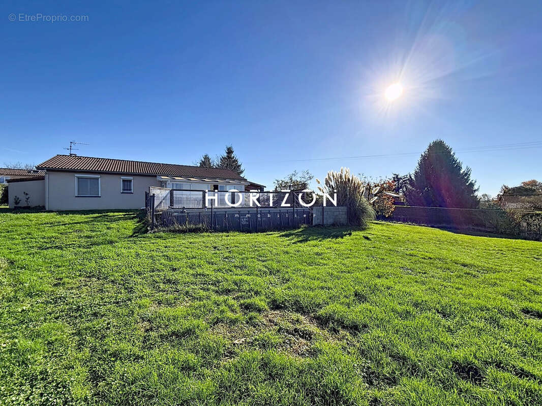 Maison à SAINT-DIDIER-SUR-CHALARONNE