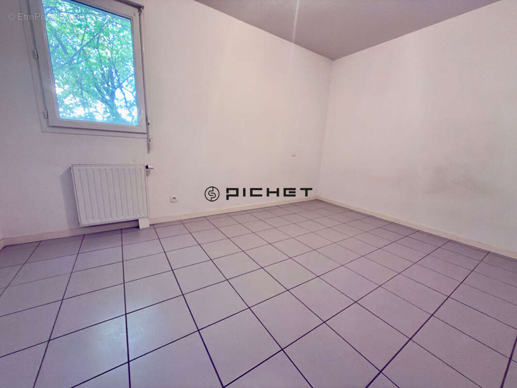 Appartement à PESSAC