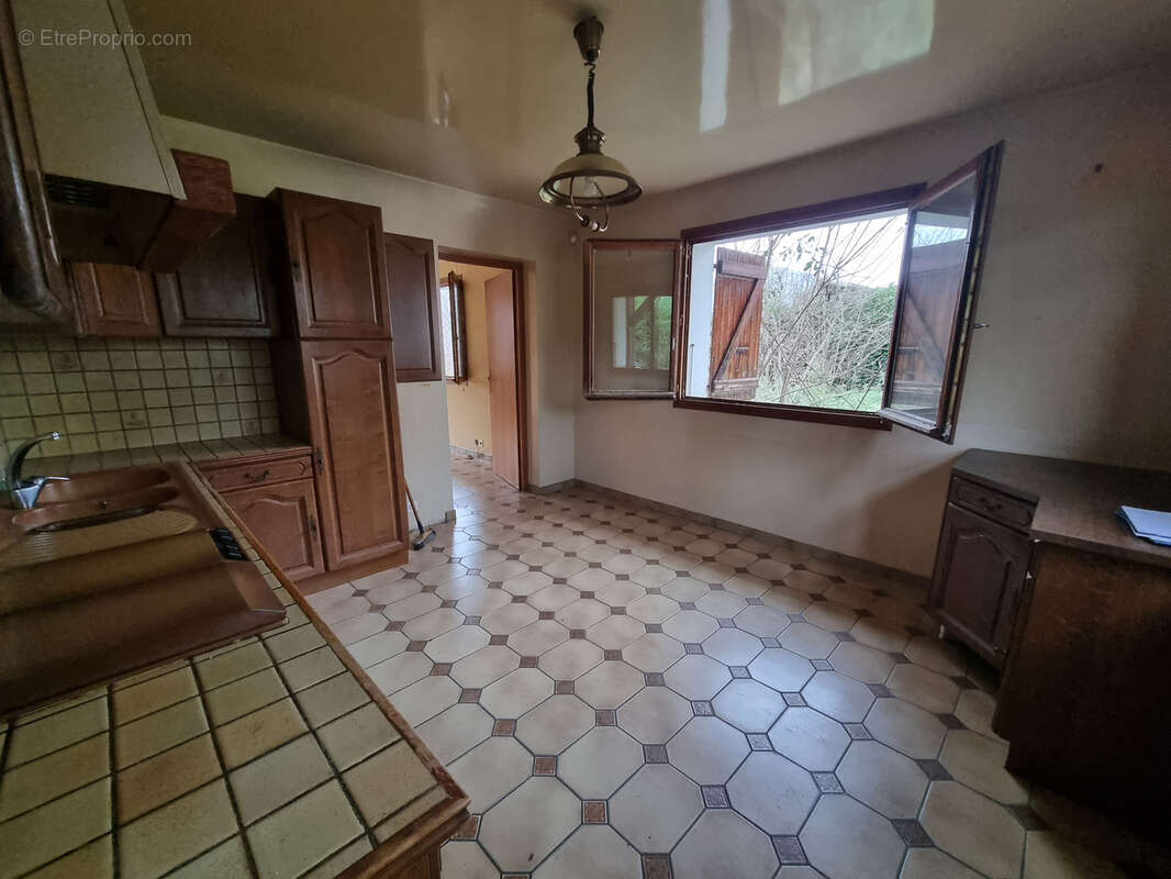 Maison à TRESSERVE
