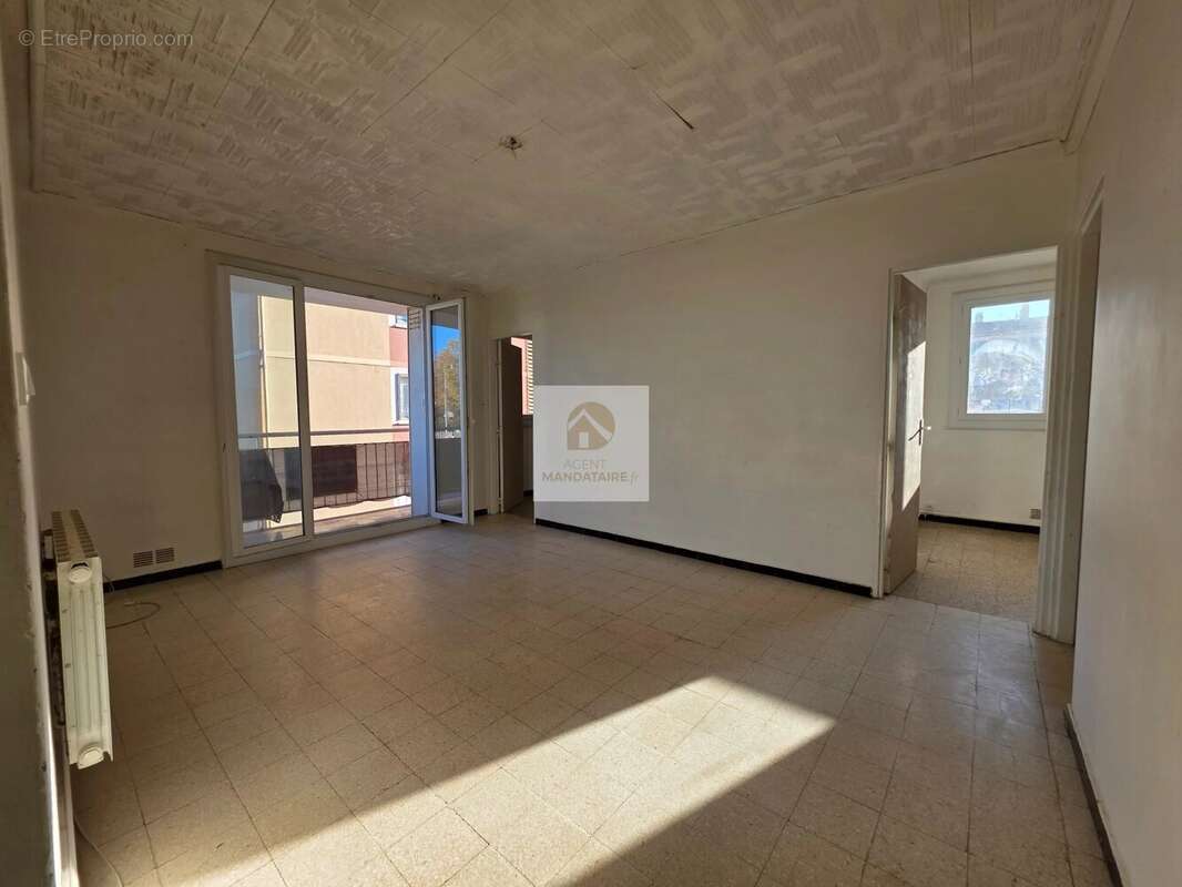 Appartement à FREJUS