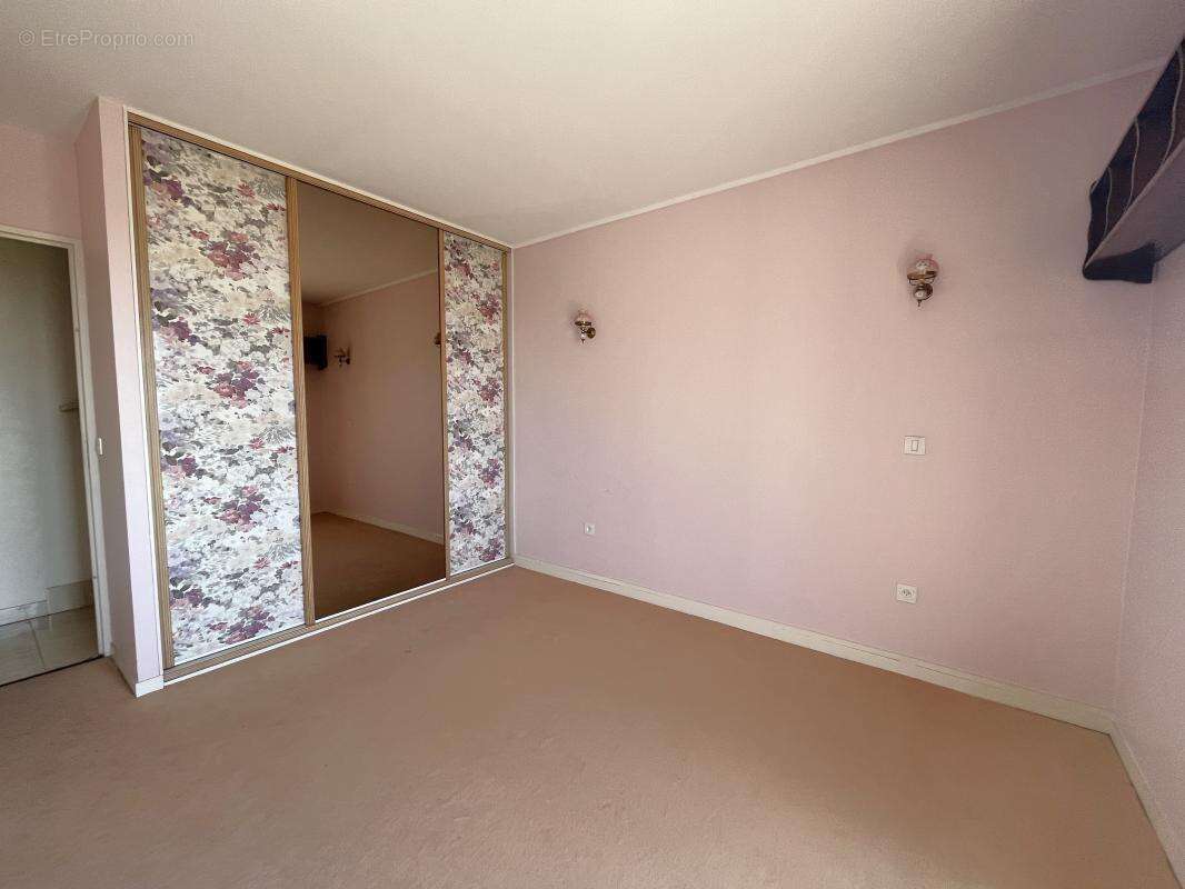 Appartement à NOGENT-SUR-MARNE