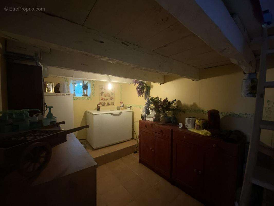 Maison à SAINT-PARDOUX-LES-CARDS