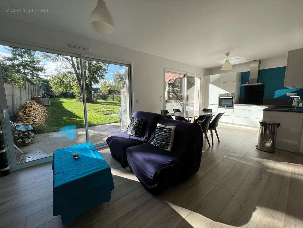 Maison à MONTFORT-L'AMAURY