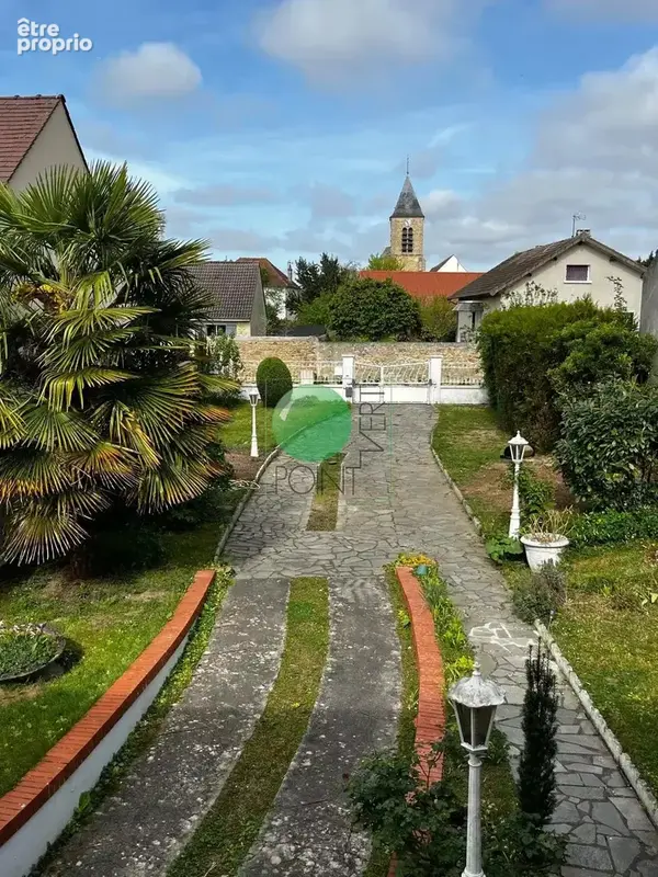 Photo Maison à Vert-Le-Grand au prix de 429 000€